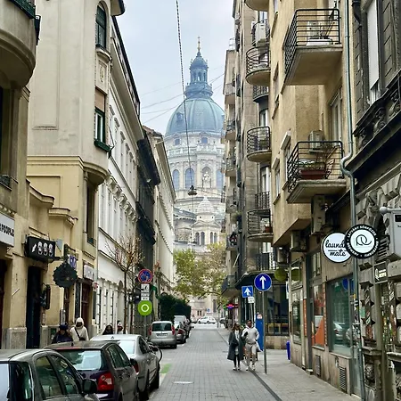 Operabasilica *